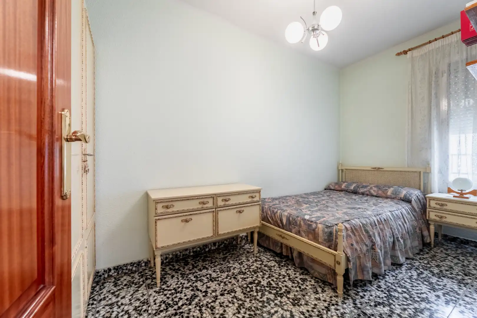 Habitación de Piso en venta en Madrid con Aire acondicionado, Calefacción y Terraza