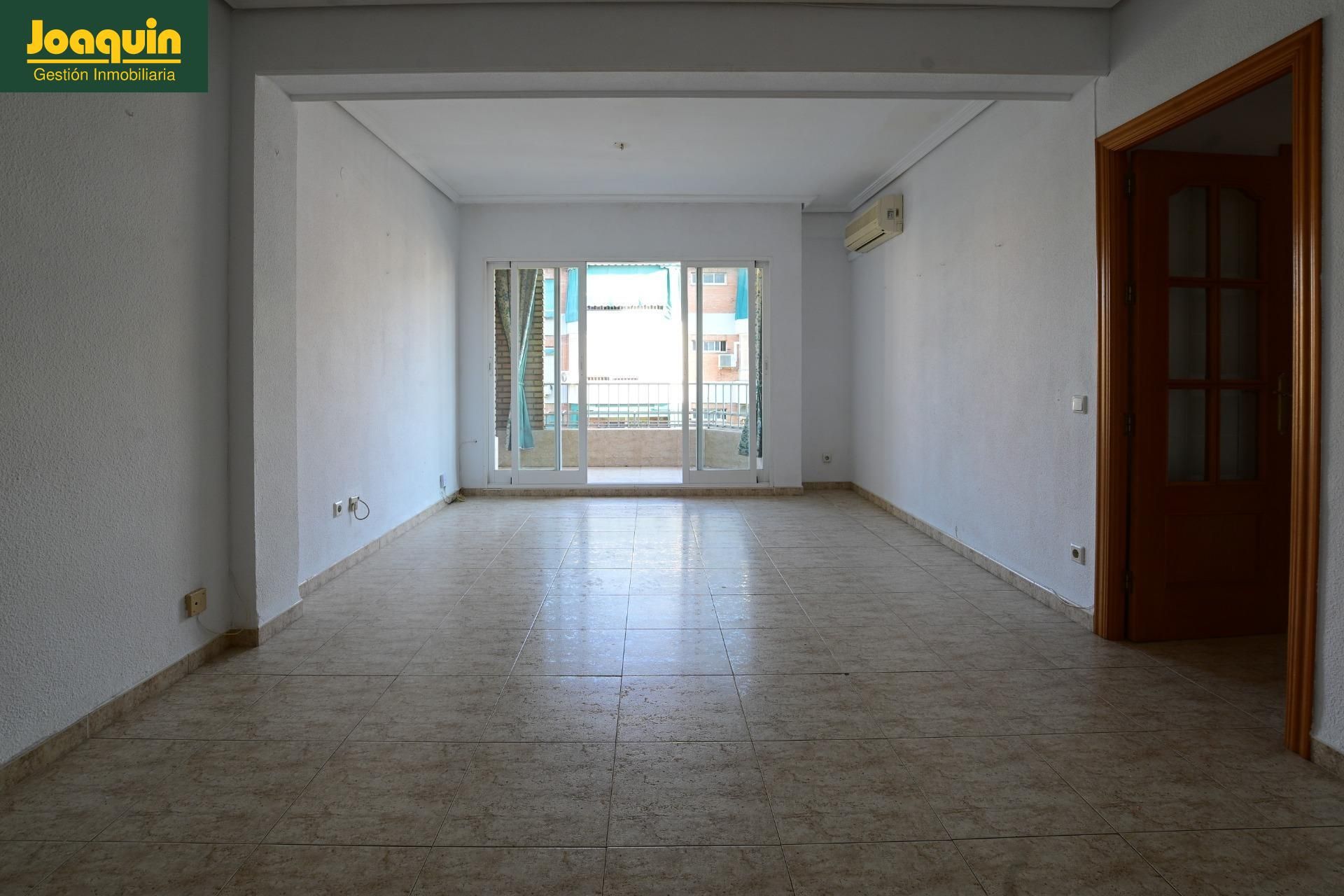 Flat for sale in  Córdoba Capital  with Air Conditioner and Terrace