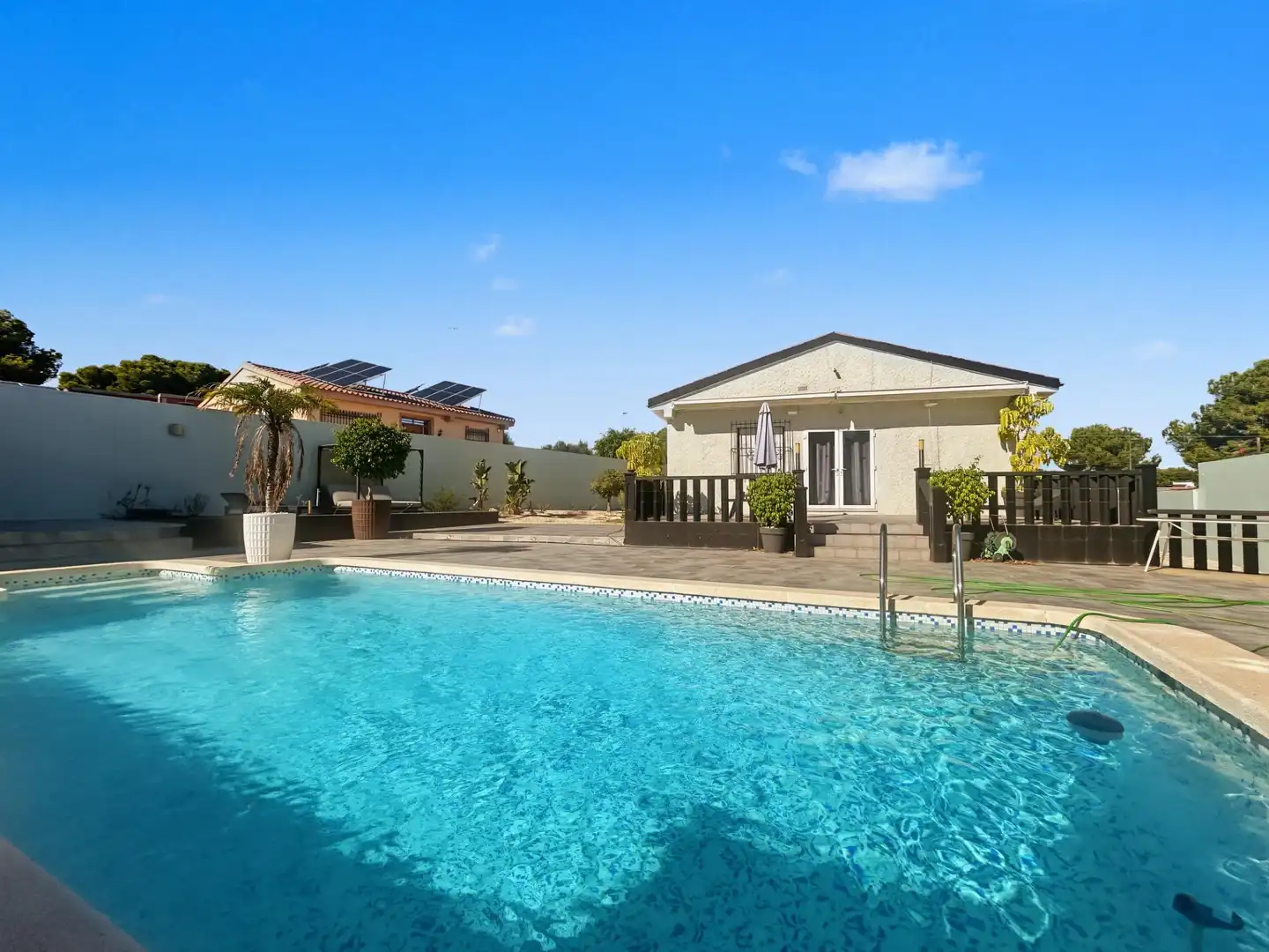 Piscina de Casa o xalet en venda en El Pinar de Campoverde