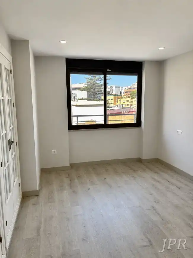 Piso con piscina en venta en Plaza de la Nogalera 6, imagen 24