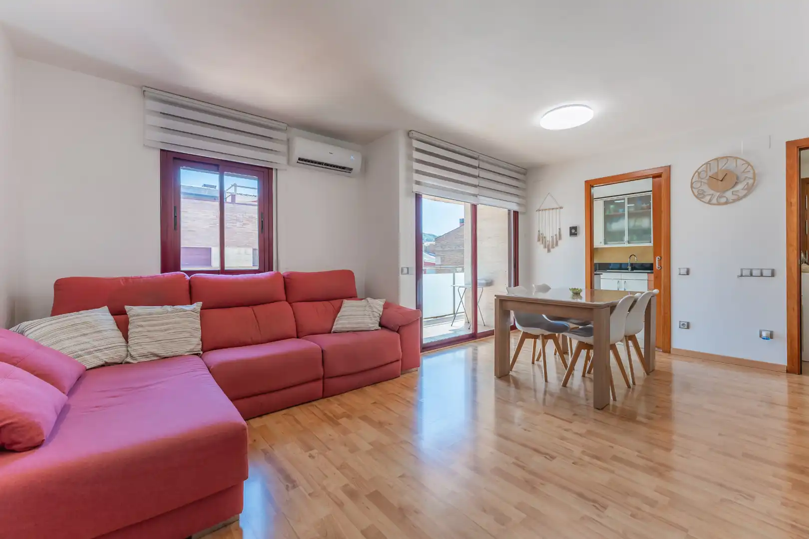 Appartamento con terrazza in vendita a Carrer Can Palau, imagen 8