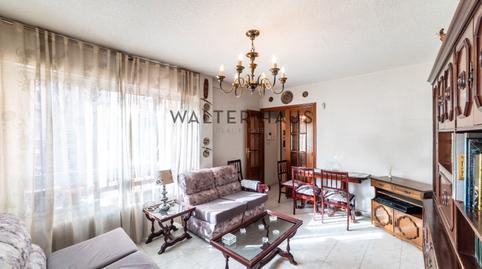 Foto 2 de Pis en venda a Calle Guadalcázar, Entrevías, Madrid