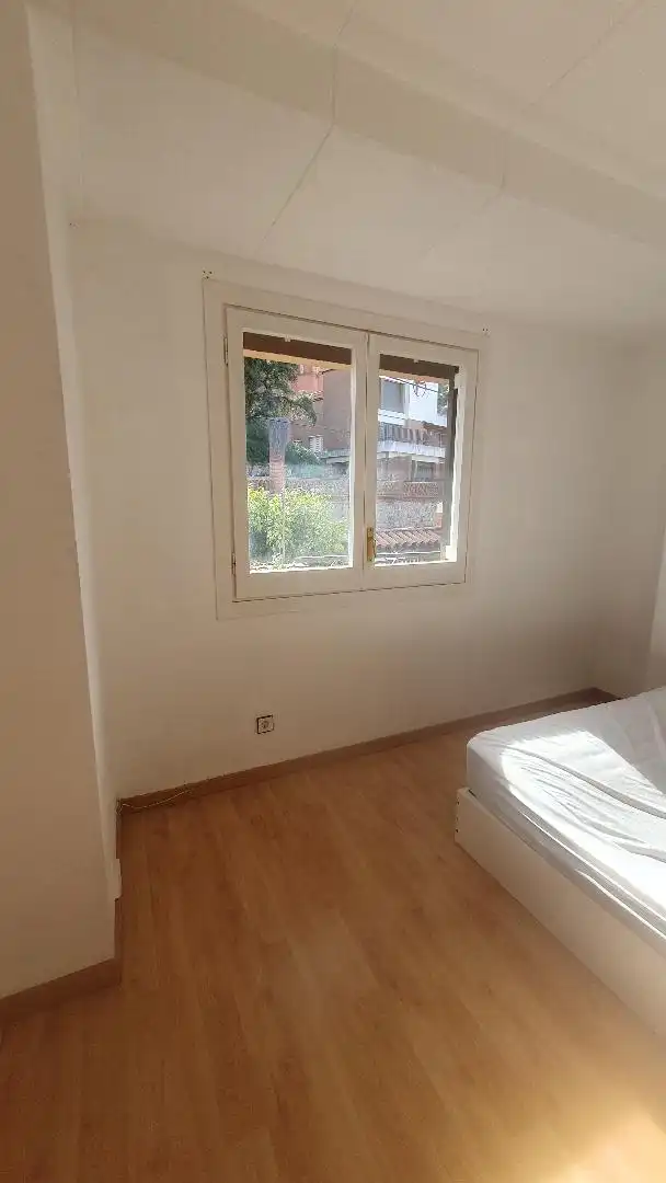 Habitación de Piso en venta en Barcelona con Jardín privado, Parquet y Piscina