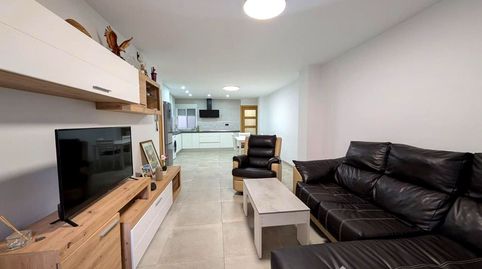 Foto 2 de Piso en venta en Calle Velarde, Linarejos, Linares