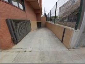 Vista exterior de Garatge en venda en Albatàrrec