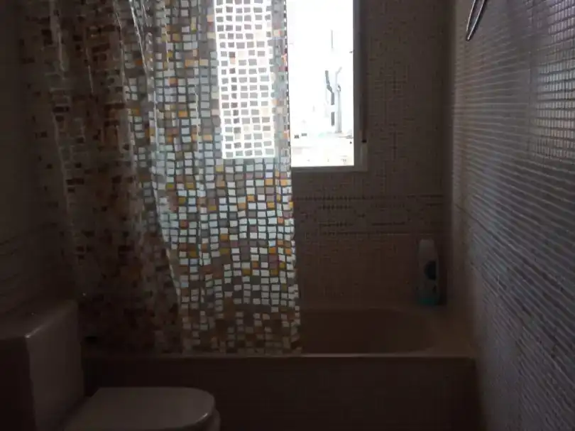 Baño de Piso en venta en Utiel con Balcón
