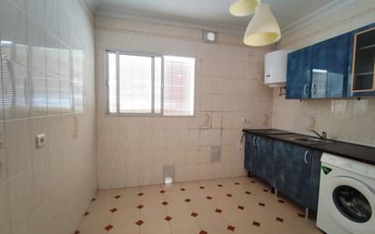 Kitchen of Flat for sale in Gibraleón  with Balcony