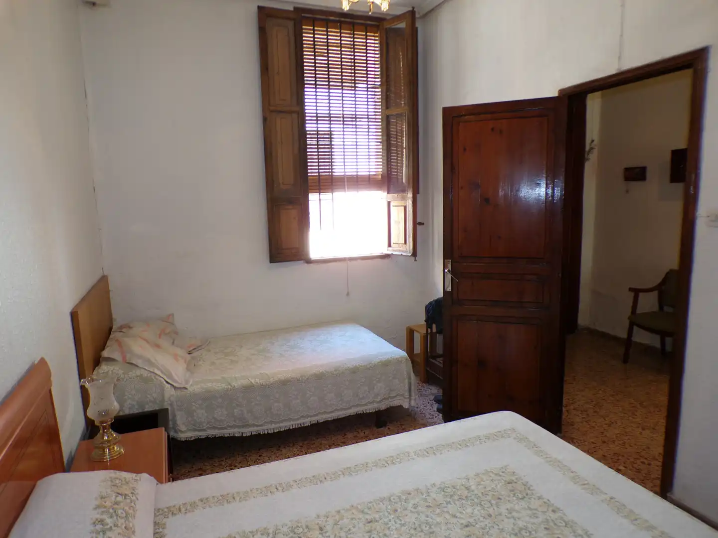 Dormitori de Casa o xalet en venda en Tavernes Blanques amb Jardí privat