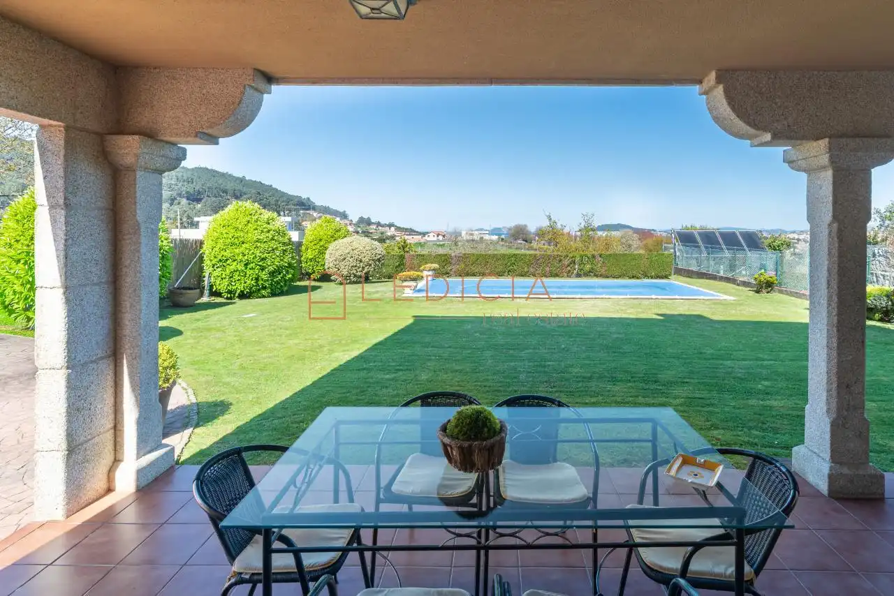 Casa o chalet en venta en Lugar Media Aldea, Baiona