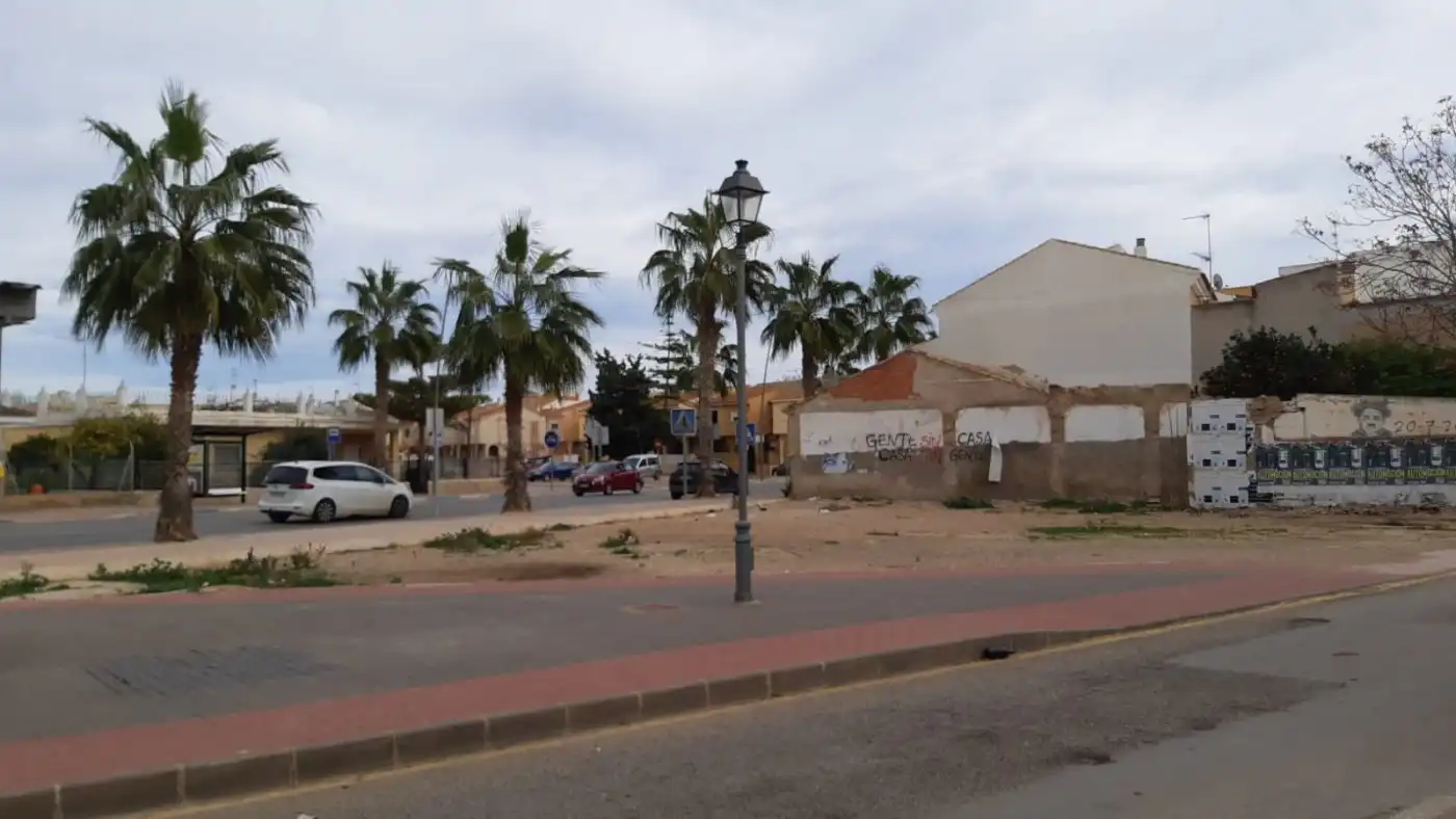 Residential zum Verkauf in Avenida TRECE DE OCTUBRE, Centro