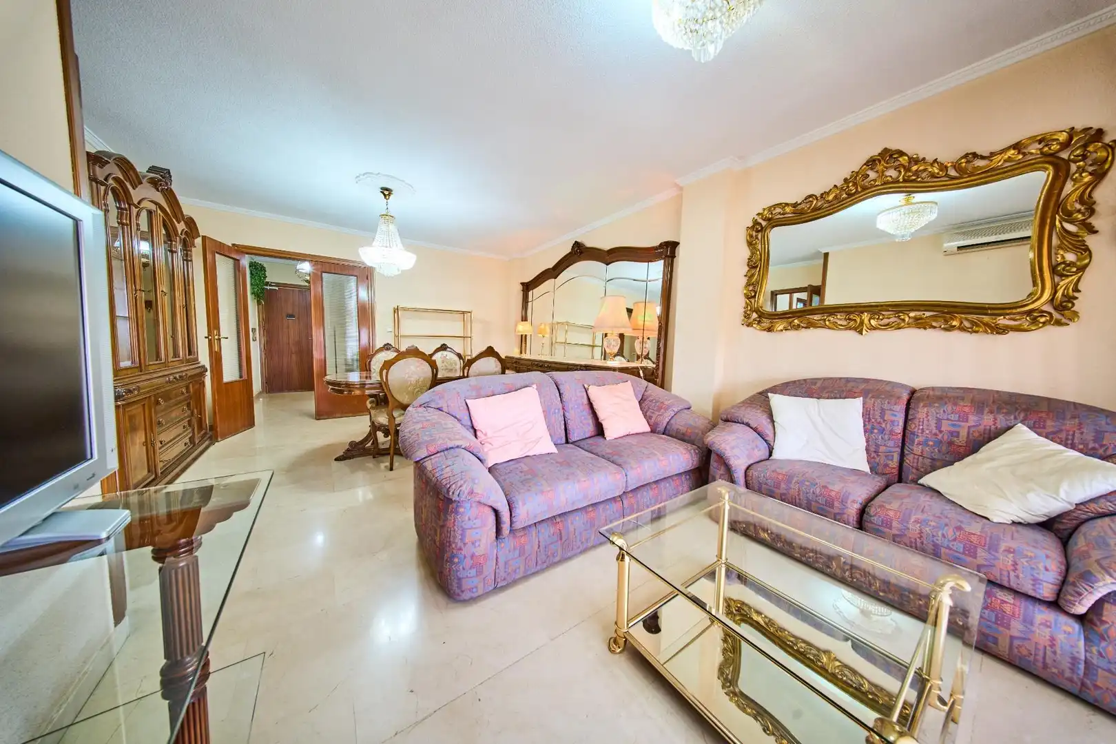Living room of Flat for sale in Granada
