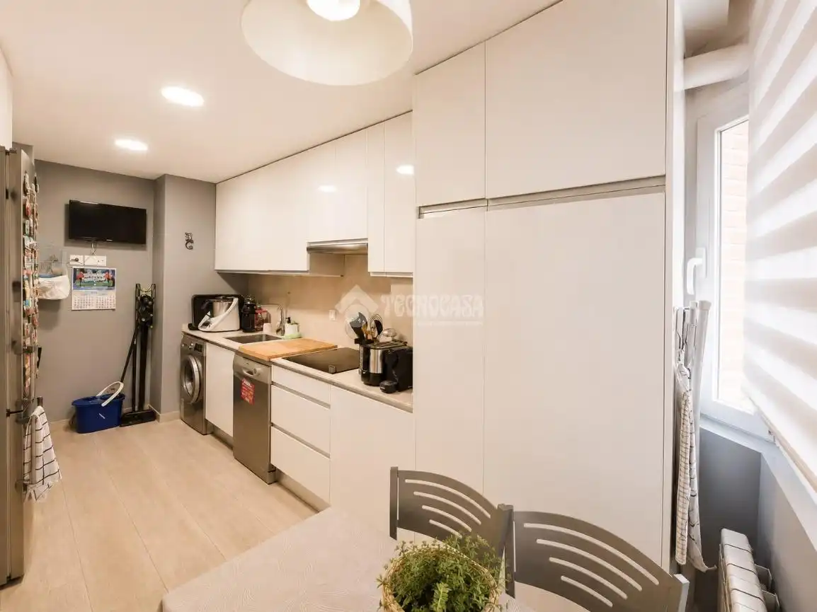 Cuina de Pis en venda en Madrid amb Calefacció