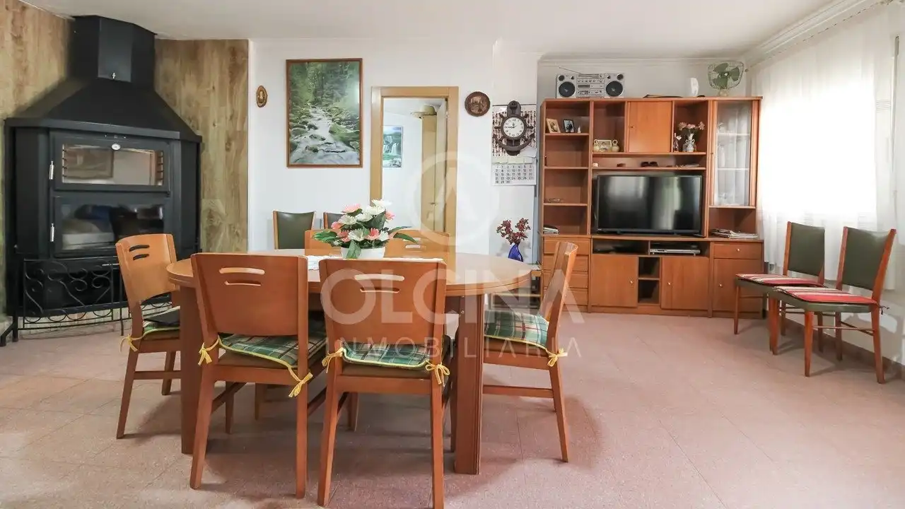 Sala de estar de Finca rústica en venta en Onil con Aire acondicionado y Terraza