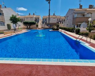 Piscina de Casa o xalet en venda en Torrevieja amb Moblat, Rentadora i Balcó