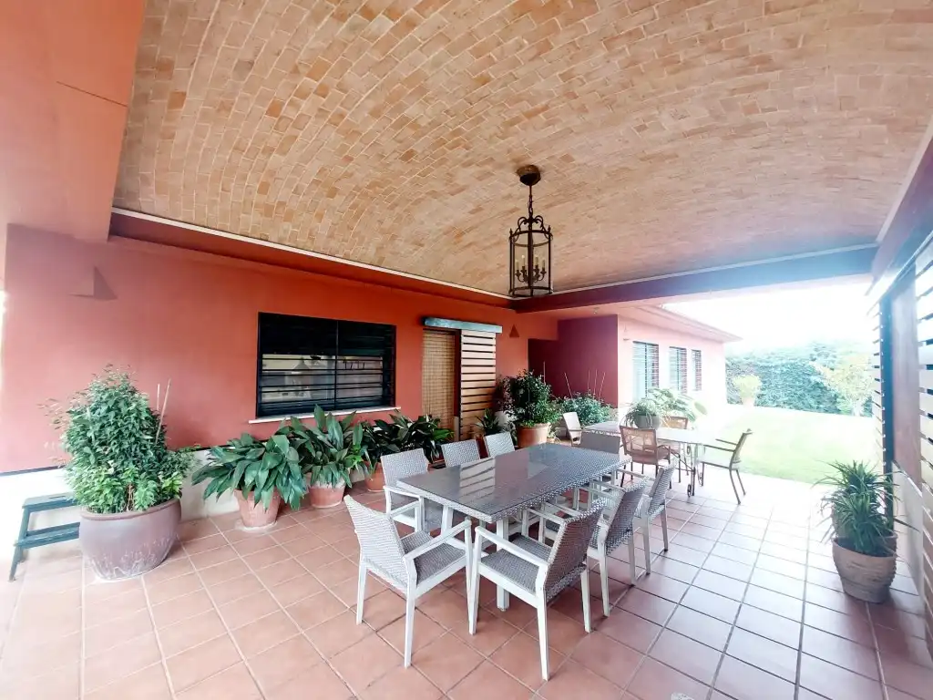 Terrassa de Casa o xalet en venda en Badajoz