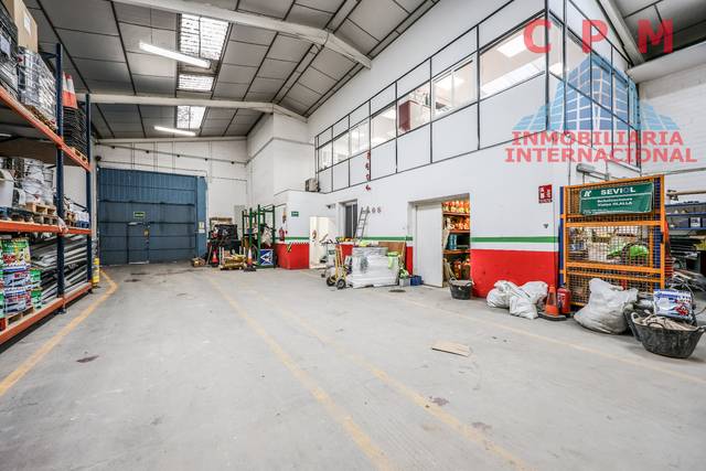 Nave industrial en Venta en Montserrat - Parque Empresarial