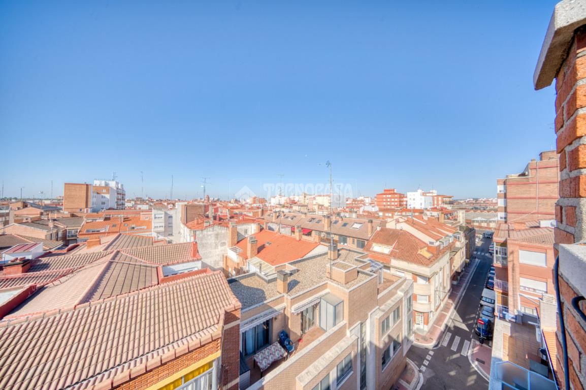 Piso en venta en Delicias, Valladolid Capital