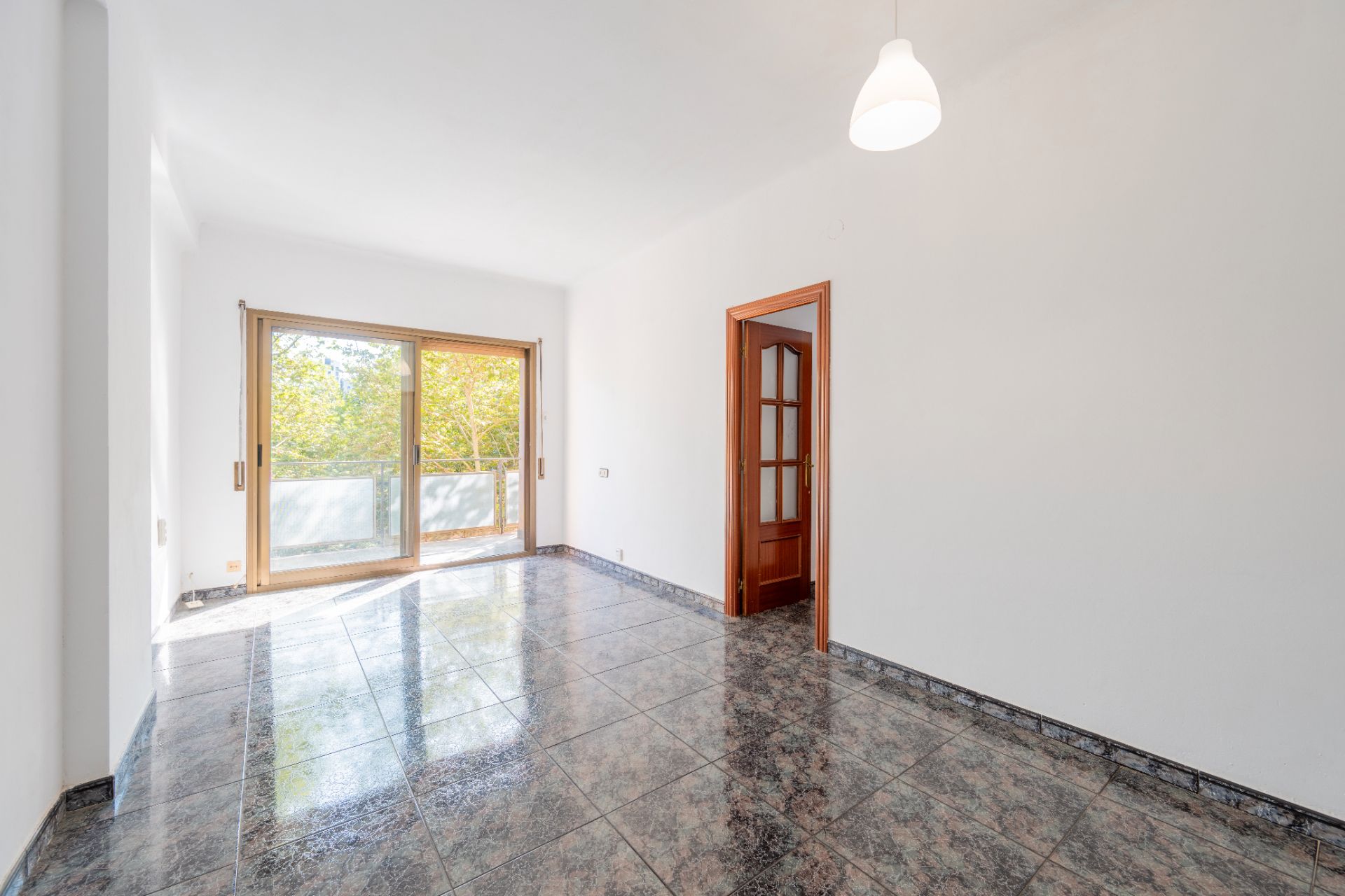 Flat for sale in  Barcelona Capital  with Balcony