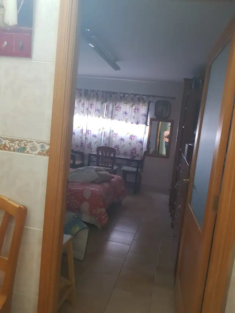 Habitación de Local en venta en San Cristóbal de la Laguna con Amueblado