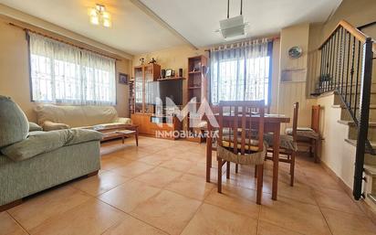 Living room of Single-family semi-detached for sale in L'Eliana  with Terrace