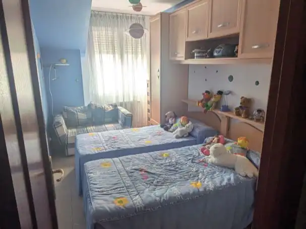 Dormitori de Pis en venda en Noja amb Terrassa, Piscina i Balcó