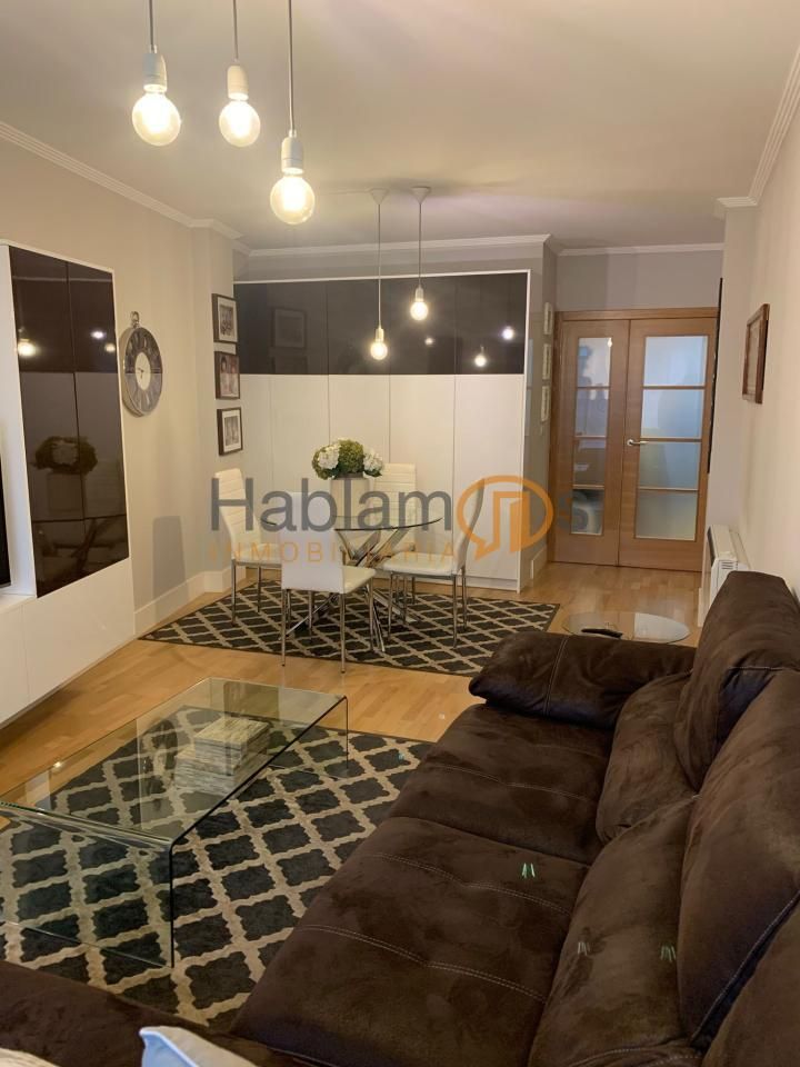 Sala de estar de Piso de alquiler en Cambados con Calefacción, Terraza y Trastero