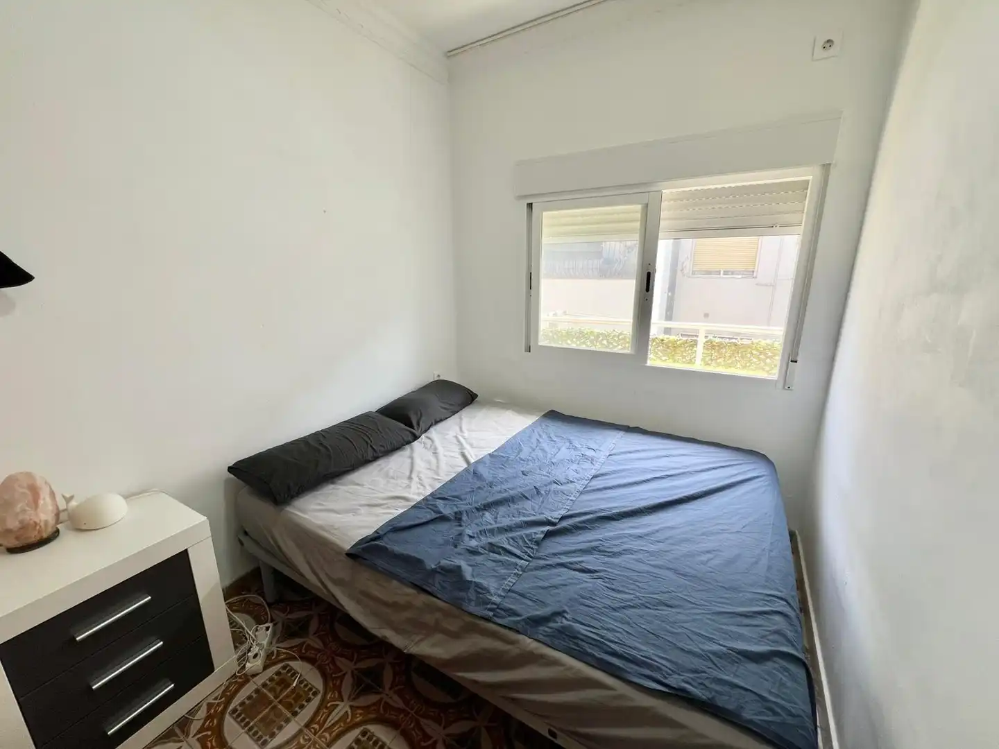 Bedroom of Flat for rent in Granada  with Furnished and Balcony