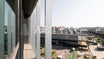 Exterior view of Office to rent in L'Hospitalet de Llobregat  with Air Conditioner