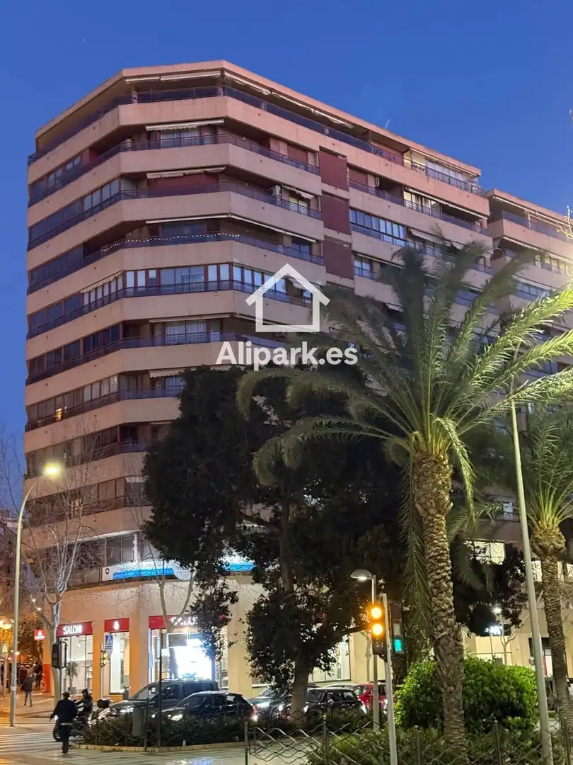 Exterior view of Flat for sale in Alicante / Alacant  with Air Conditioner and Terrace