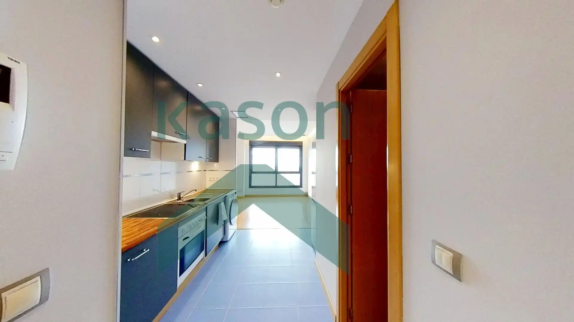 Cocina de Estudio en venta en Madrid con Aire acondicionado, Calefacción y Trastero
