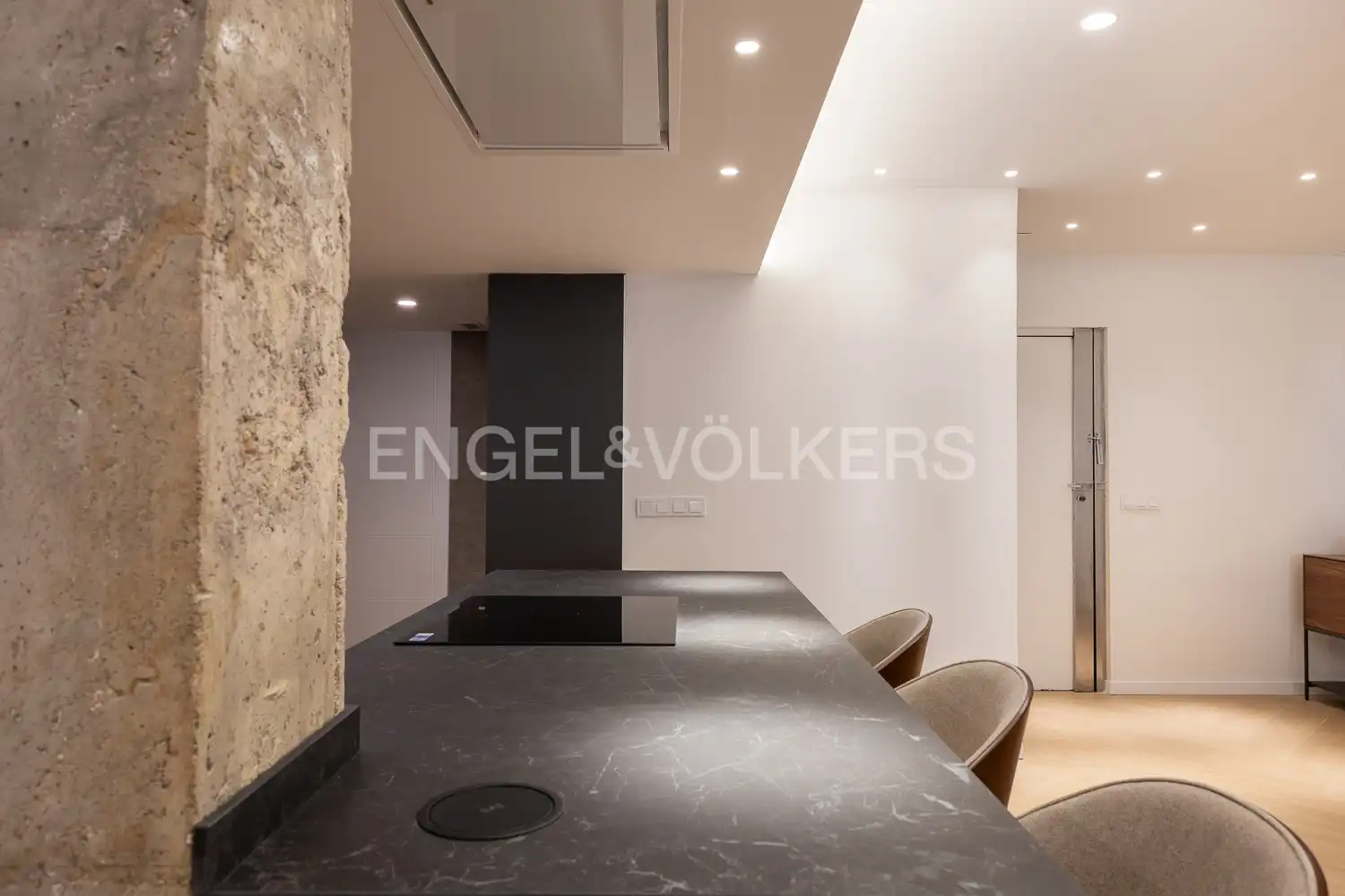 Cuina de Pis de lloguer en Valencia amb Aire condicionat, Calefacció i Parquet