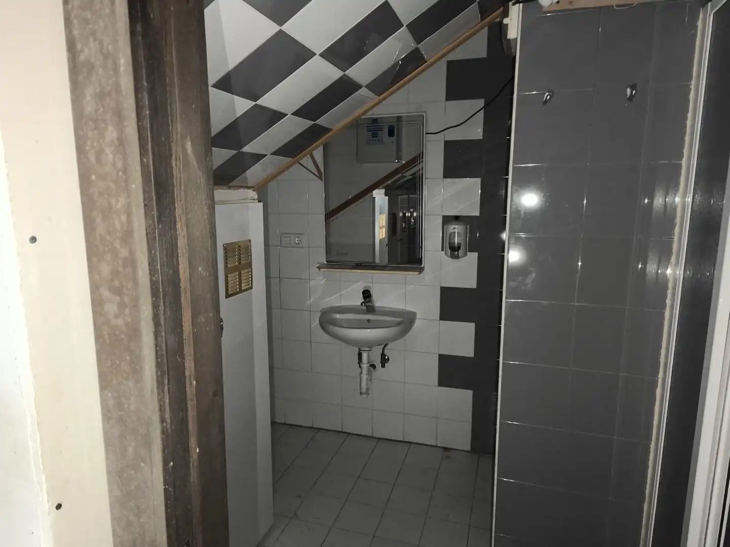 Bathroom of Commercial properties for sale in Laudio / Llodio  with Furnished