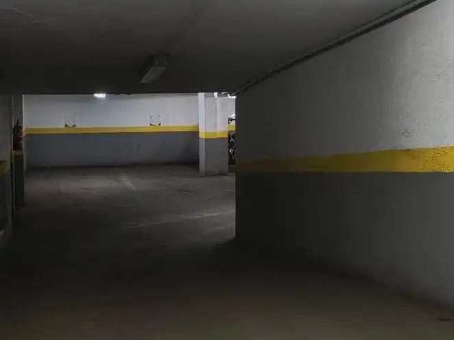 Parkplatz von Garage zur Miete in Moncloa - Aravaca