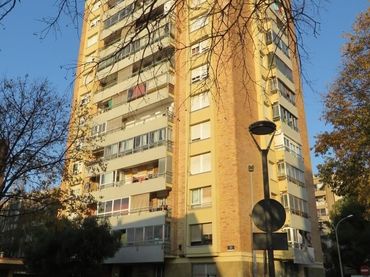 Pis amb balcó en venda a Avenida GAVA