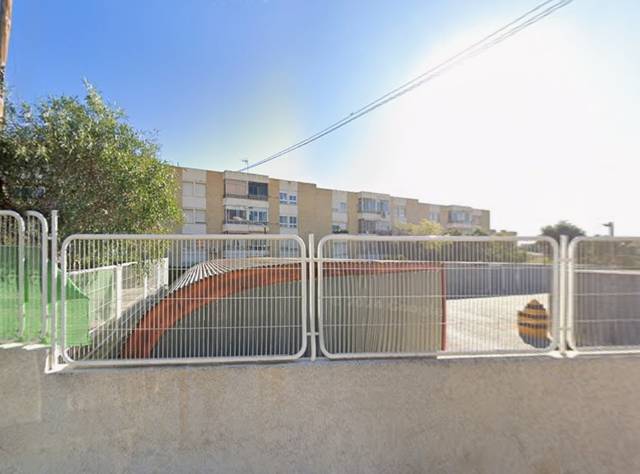 Piso en Venta en C/ Poeta Salvador Selles en Juan XXIII