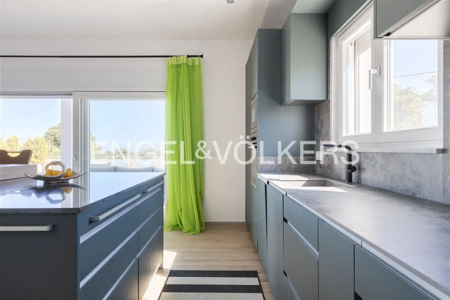 Kitchen of Houses for sale in Dénia  with Air Conditioner, Heating and Private garden