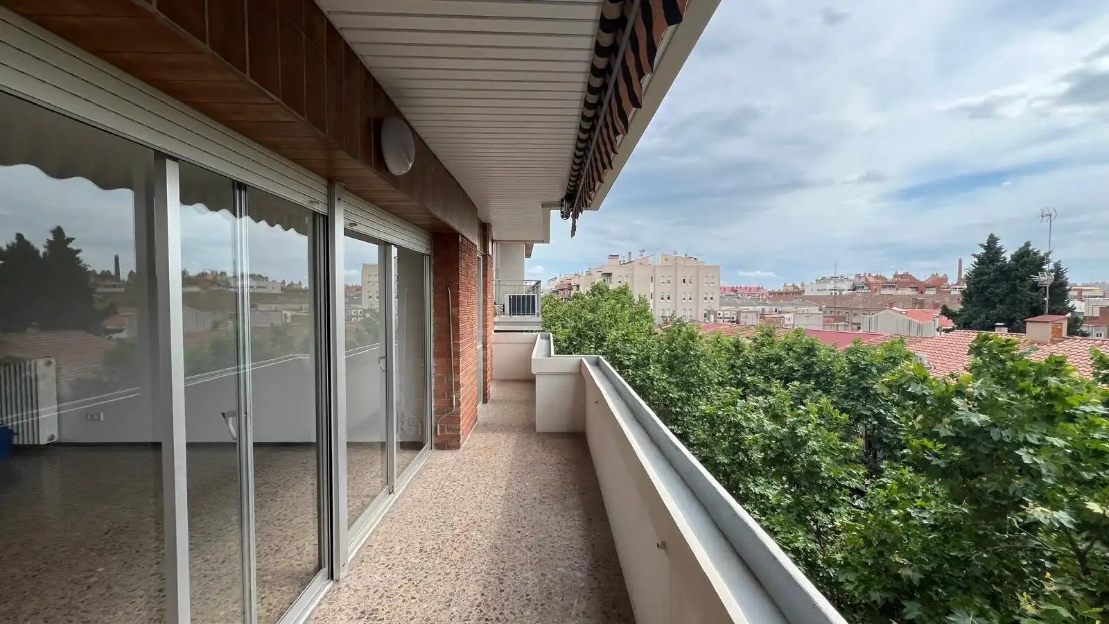 Balcony of Flat for sale in Sabadell  with Air Conditioner, Heating and Terrace