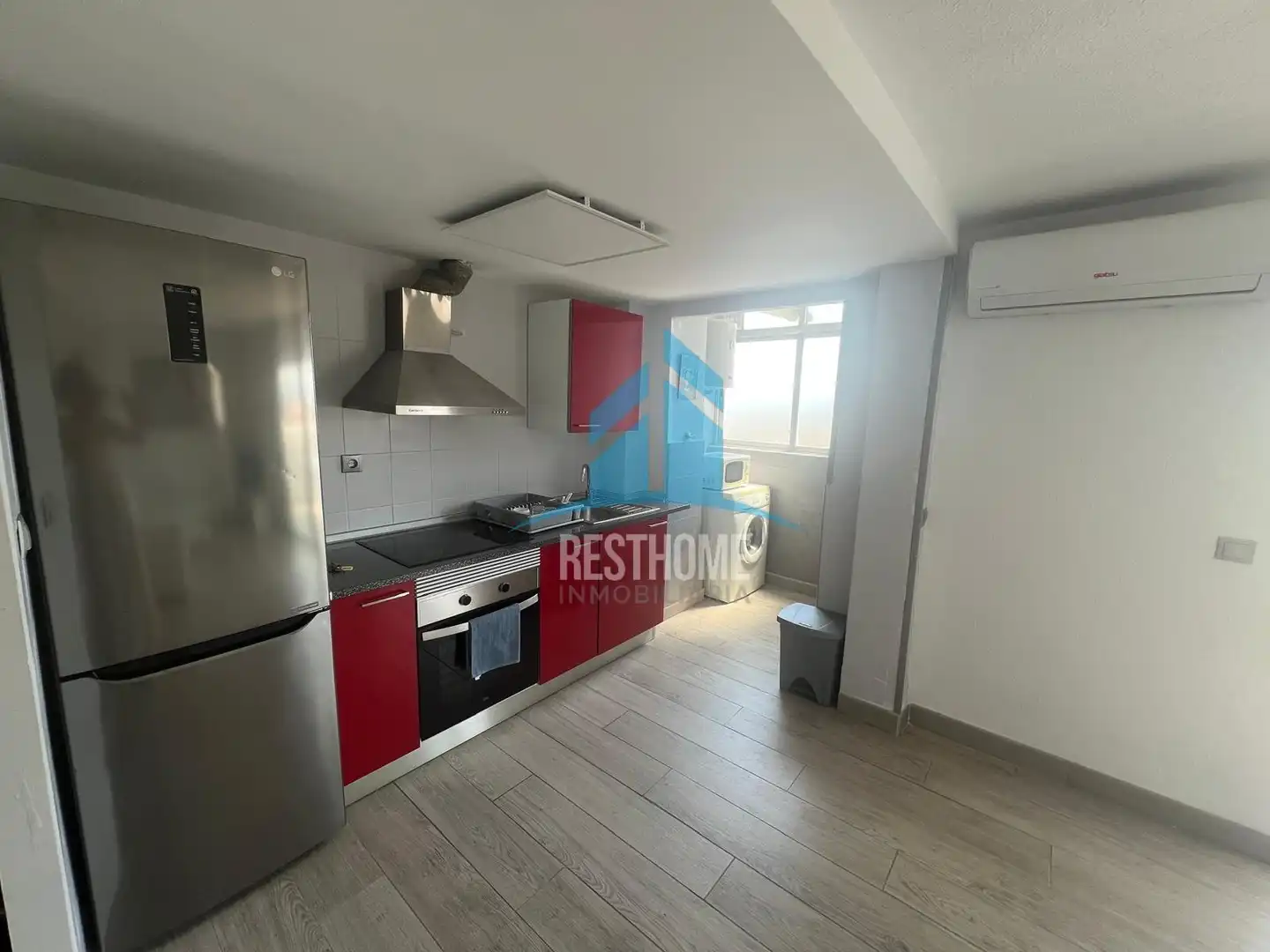 Cocina de Apartamento en venta en Miramar con Aire acondicionado, Terraza y Amueblado