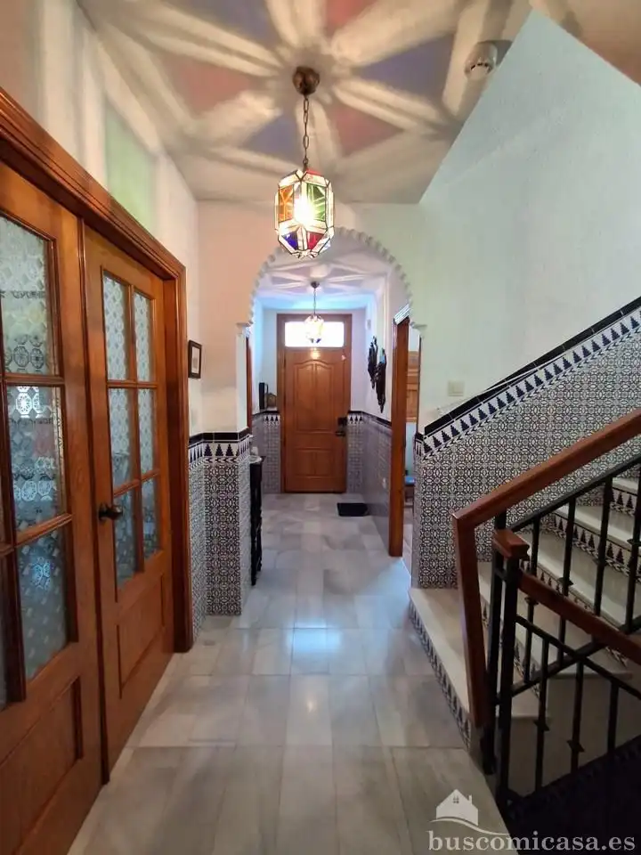 Casa o xalet en venda en Loja amb Aire condicionat, Jardí privat i Terrassa