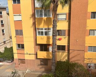 Vista exterior de Pis en venda en Las Palmas de Gran Canaria amb Balcó