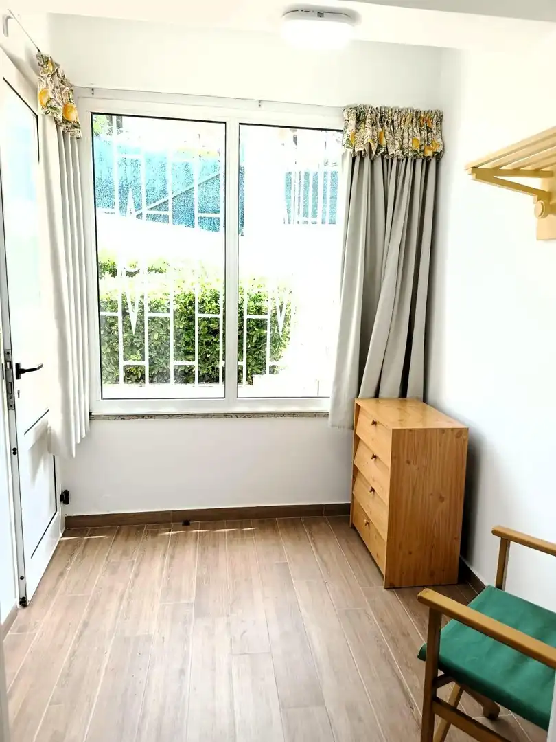 Schlafzimmer von Erdgeschoss zum Verkauf in Medio Cudeyo mit Heizung, Privatgarten und Terrasse