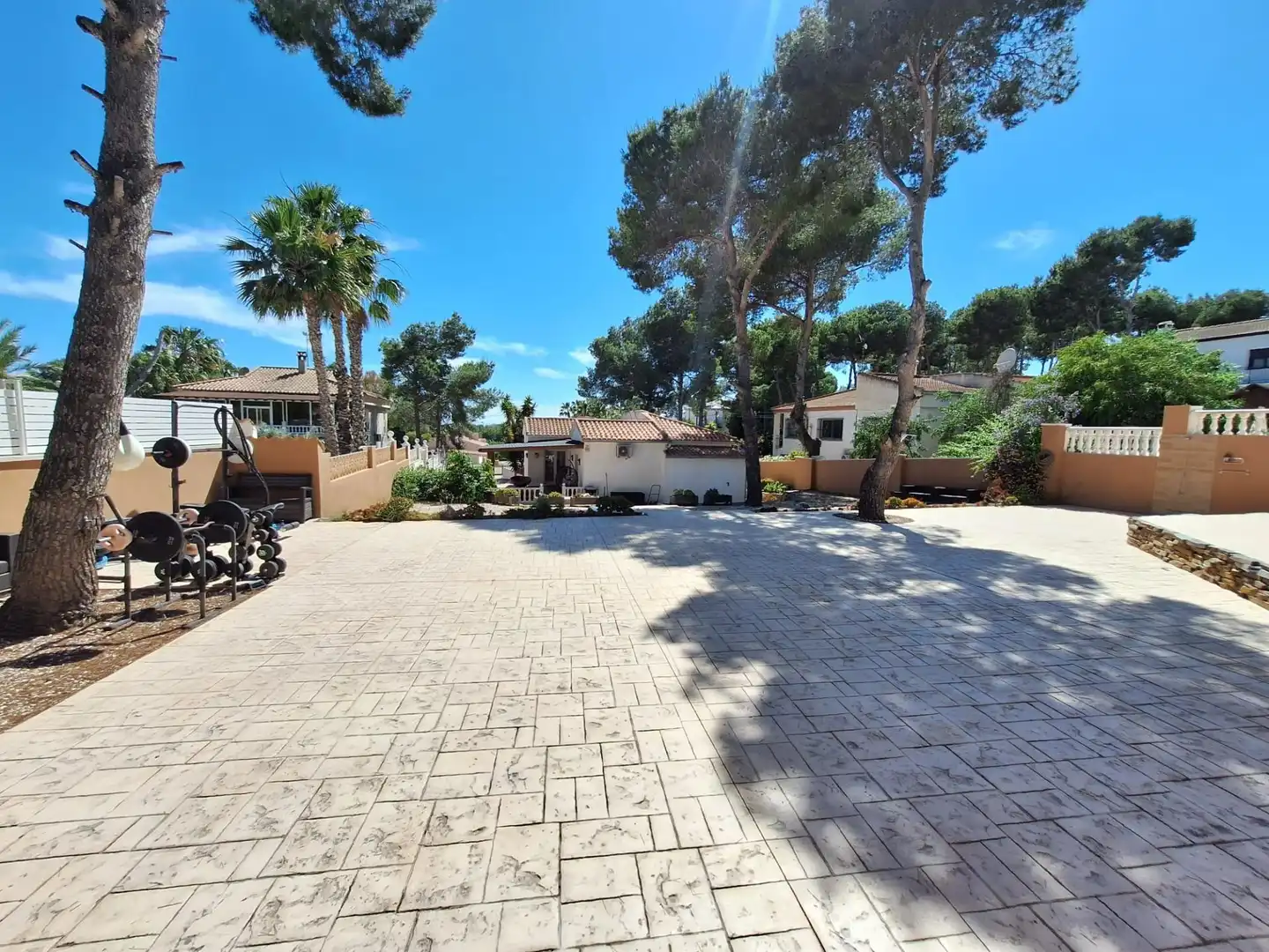 Vista exterior de Casa o xalet en venda en Pilar de la Horadada amb Piscina