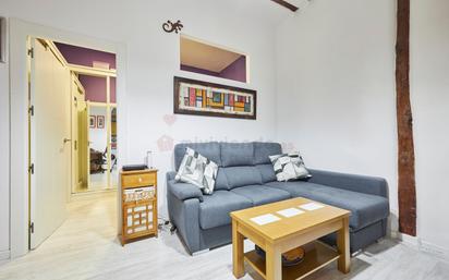 Living room of Flat for sale in  Madrid Capital  with Air Conditioner