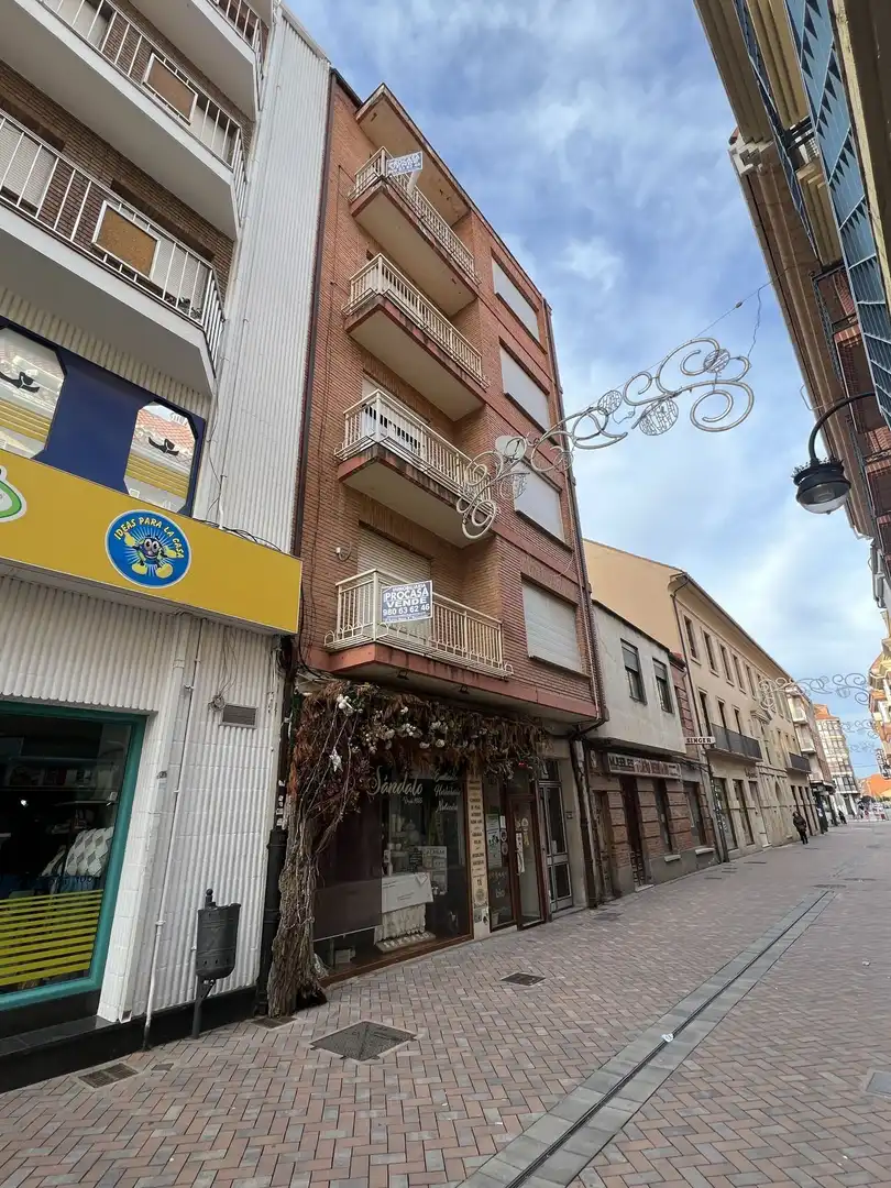 Pis en venda a Calle de los Herreros, 55, Benavente
