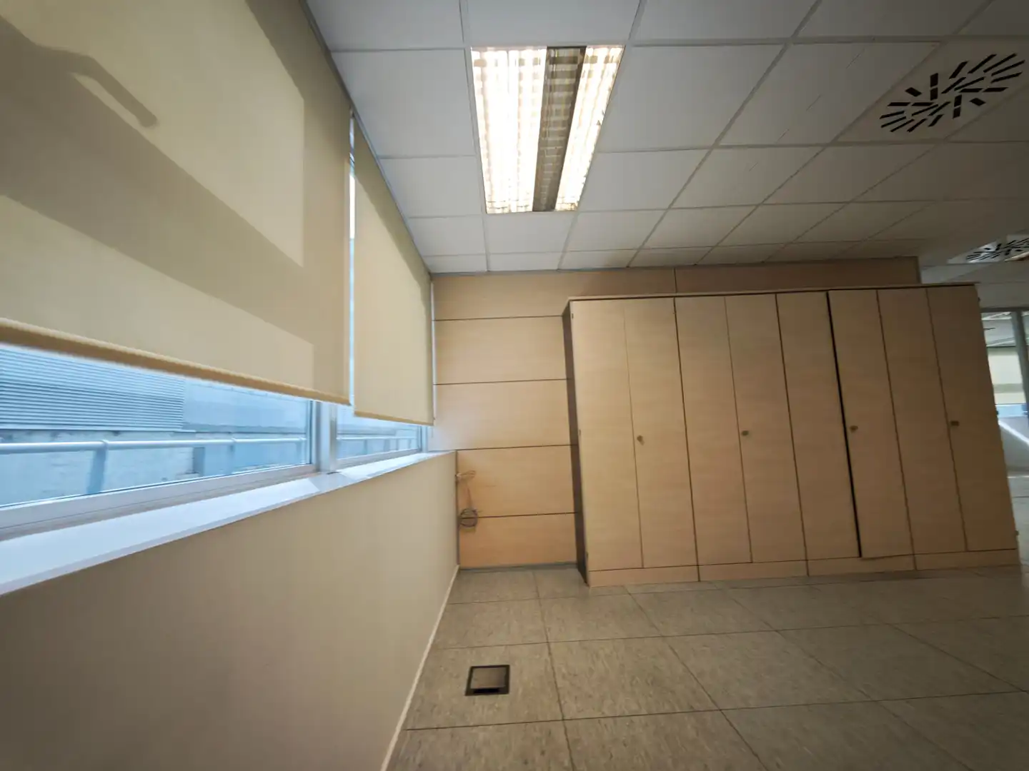 Oficina de alquiler en Sant Joan Despí