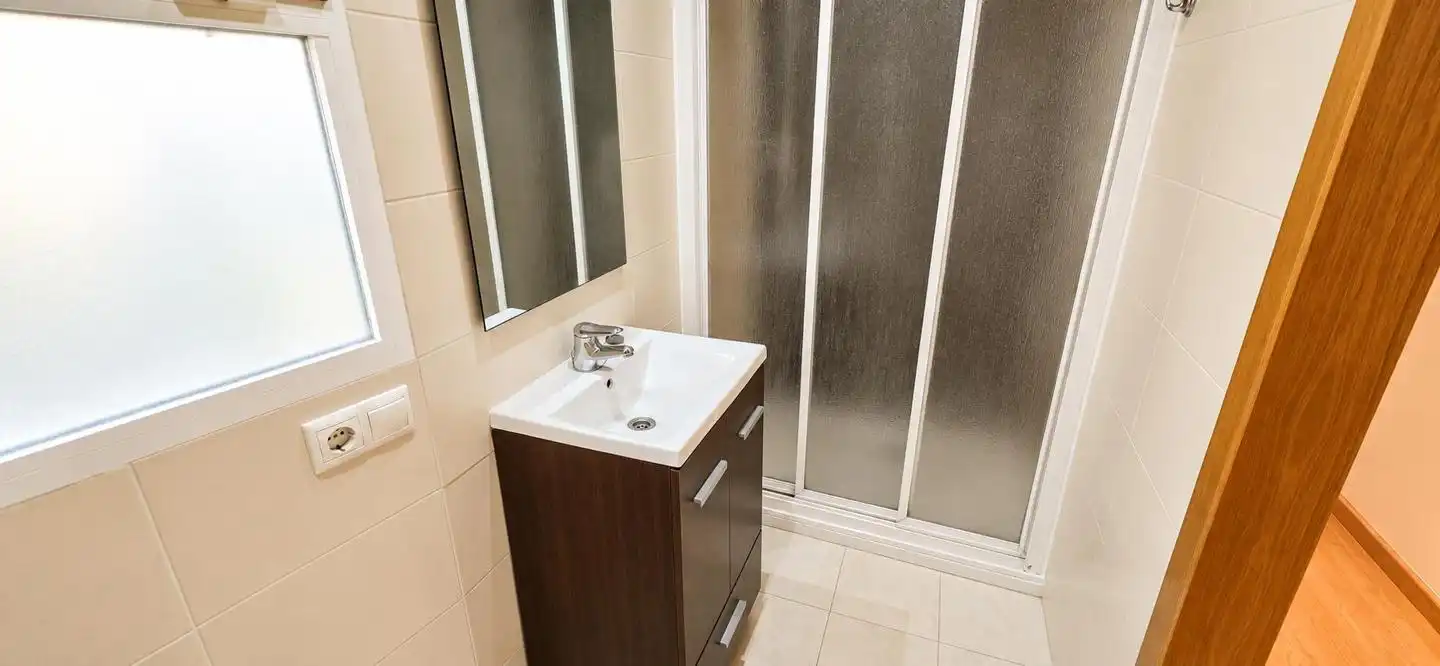 Flat for rent in Plaza Crevillente - Antiguos Juzgados - El Asilo
