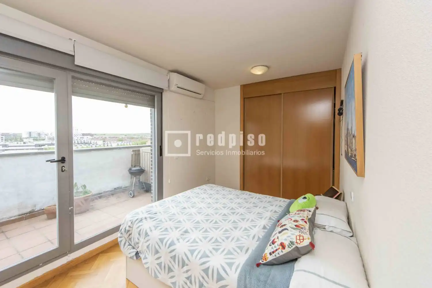 Bedroom of Attic for sale in Valdemoro  with Air Conditioner, Heating and Terrace