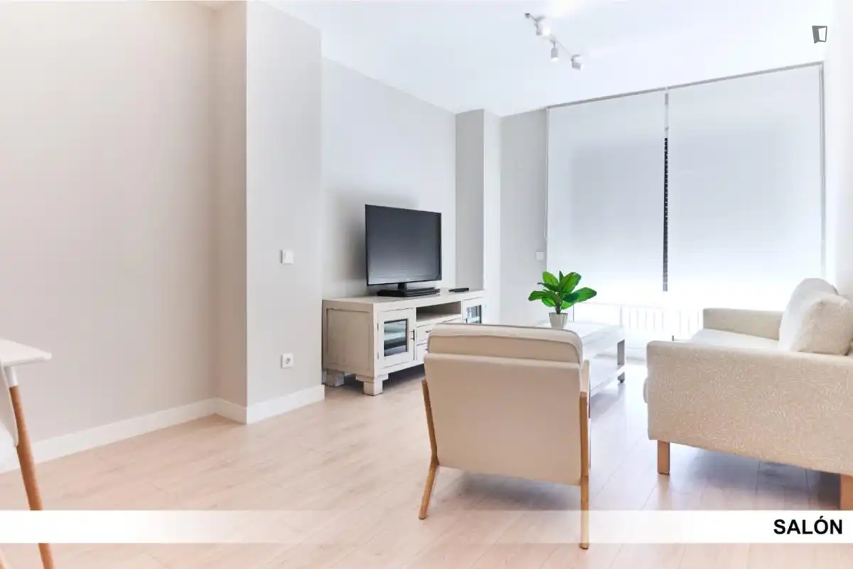 Sala d'estar de Apartament per a compartir en Dos Hermanas amb Aire condicionat, Calefacció i Moblat