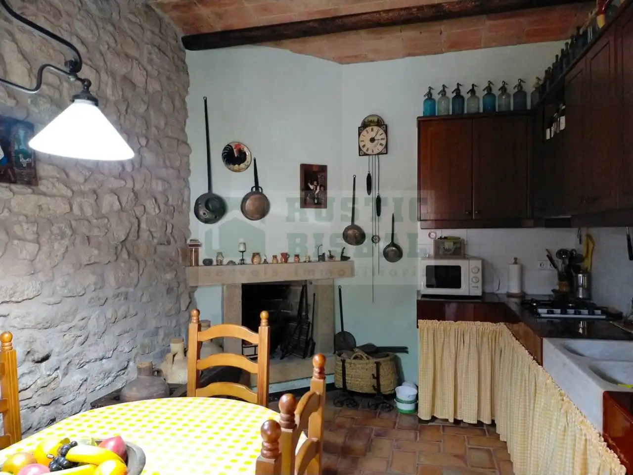 Cocina de Finca rústica en venta en Ullastret con Calefacción y Terraza