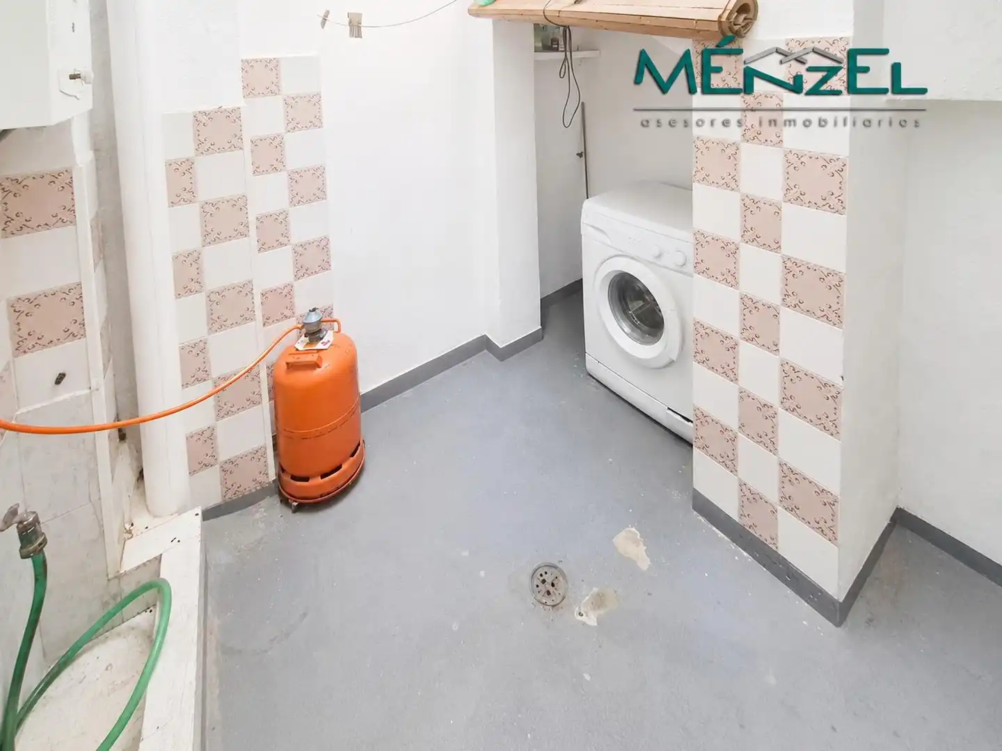 Erdgeschoss zum Verkauf in La Algaba